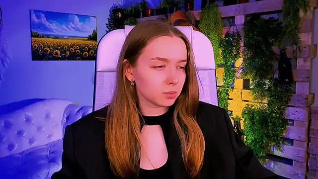 JenniferGraces online show from October 28, 8:42 am