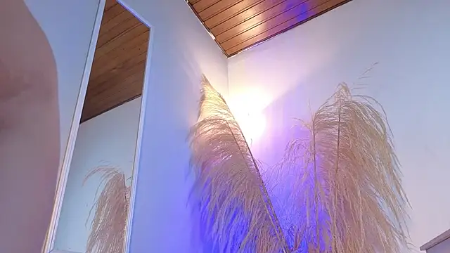 aitana garcia  online show from April 25, 1:41 pm