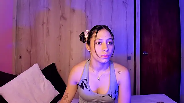 TANIA 06 online show from April 24, 1:14 pm