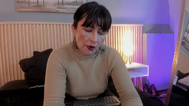 lilith catt online show from September 30, 8:24 pm