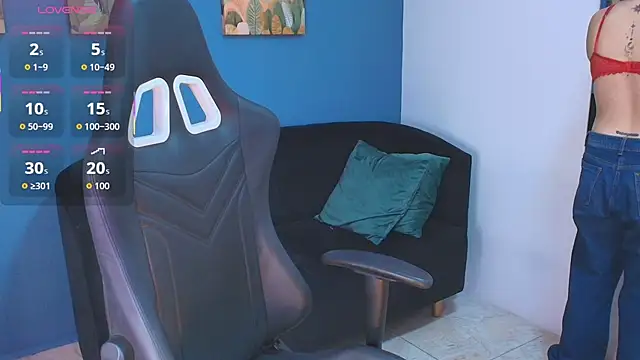 Zamira Taylor online show from October 27, 11:54 pm