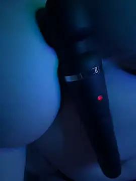 JustYourBride online show from September 11, 5:35 pm