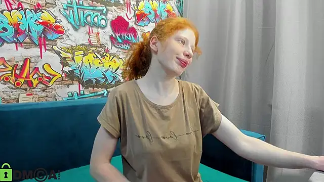 Sandra Wi1son online show from April 27, 1:35 am