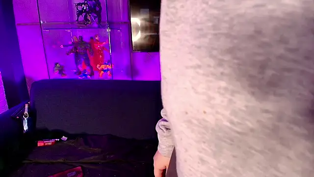 missa motato online show from February 4, 11:13 am