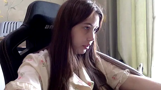 bysinka18 online show from April 23, 11:06 am