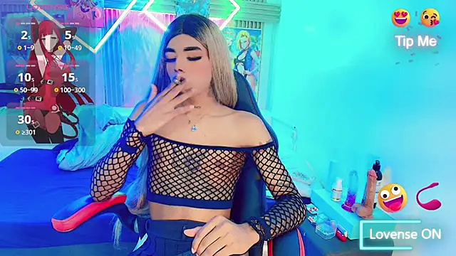 Snapshot of jymena_xxx chatting on October 15, 9:28 pm jymena xxx online show from October 15, 9:28 pm
