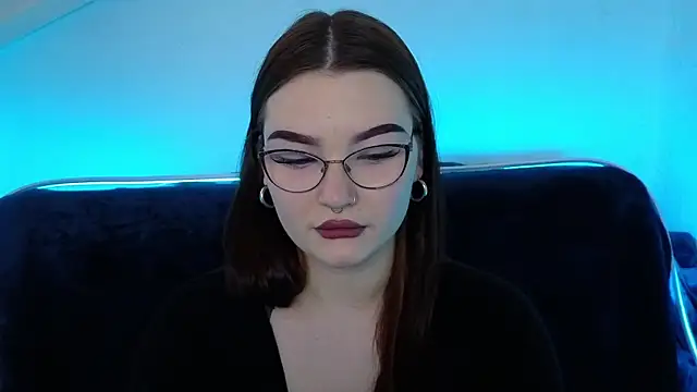 milliedoll online show from October 6, 8:53 am