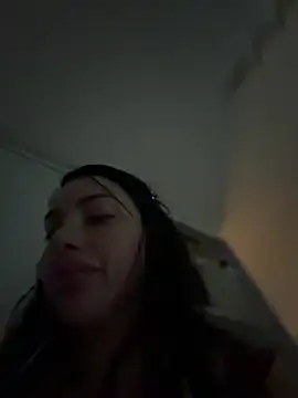 Mia Splash online show from April 22, 4:48 pm