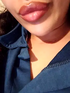 Sexlove1xo online show from March 27, 4:19 pm