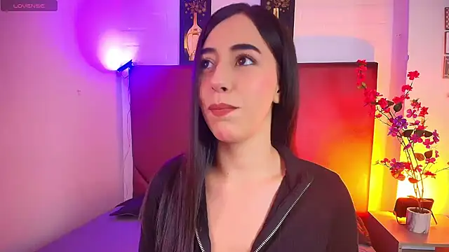 Lexi Howard  online show from April 21, 5:03 am