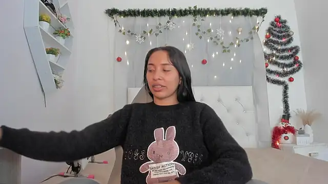 Emma lorense22 online show from December 15, 7:08 pm