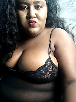 Snapshot of horny_diana chatting on September 15, 7:10 pm horny diana online show from September 15, 7:10 pm