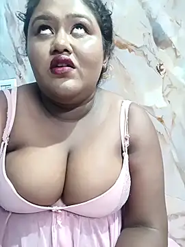 Snapshot of horny_diana chatting on September 27, 6:48 pm horny diana online show from September 27, 6:48 pm