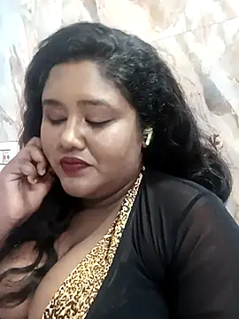 Snapshot of horny_diana chatting on October 5, 6:46 pm horny diana online show from October 5, 6:46 pm