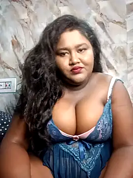 Snapshot of horny_diana chatting on September 17, 6:39 pm horny diana online show from September 17, 6:39 pm