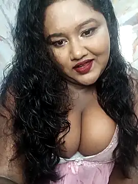 Snapshot of horny_diana chatting on October 4, 6:34 pm horny diana online show from October 4, 6:34 pm