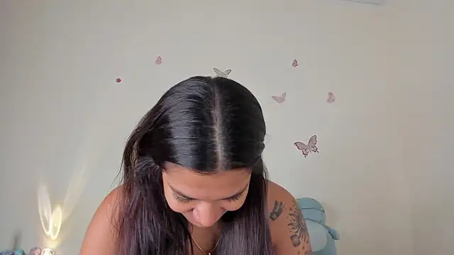 violett 24  online show from January 18, 1:57 am