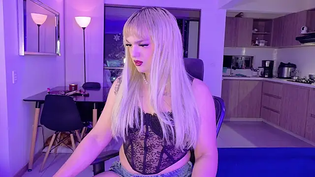 ScarletThompsonx online show from February 24, 11:58 pm