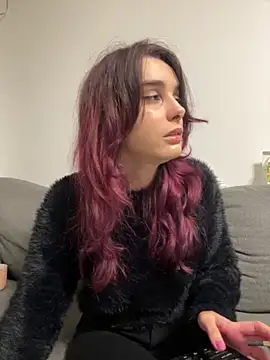 Snapshot of Mazzekyn chatting on October 22, 5:18 pm Mazzekyn online show from October 22, 5:18 pm