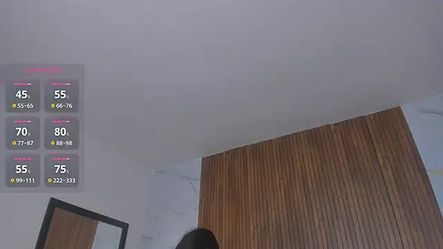 Madyson18 online show from April 23, 6:32 pm