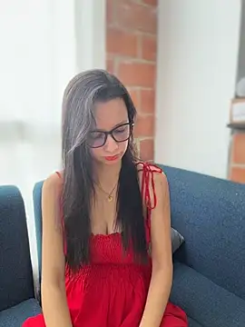 Soy Sara7 online show from April 7, 4:09 pm