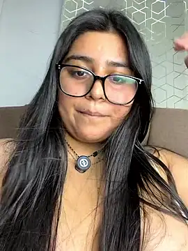 virginbrunette99 online show from June 14, 7:03 pm