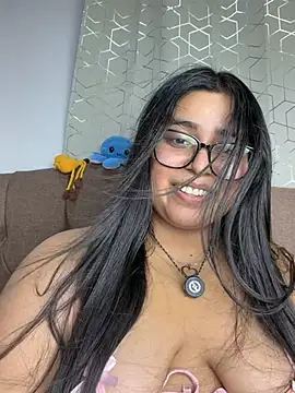 virginbrunette99 online show from June 24, 6:01 am