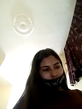 heena-3678 online show from April 14, 3:12 pm