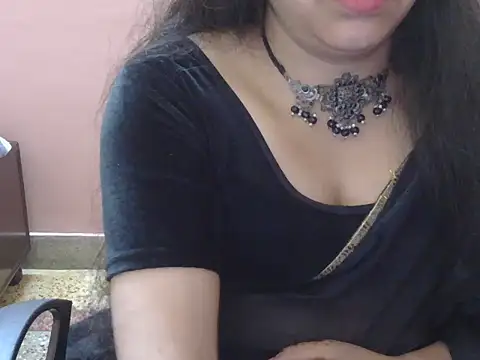 Lovely Manvi online show from January 9, 2:21 pm