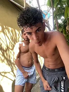 twinks 28 online show from April 28, 6:45 pm