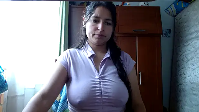 Escarcha-blue online show from April 26, 7:11 pm