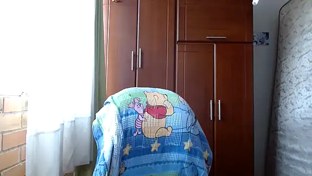 Escarcha-blue online show from April 22, 1:41 pm