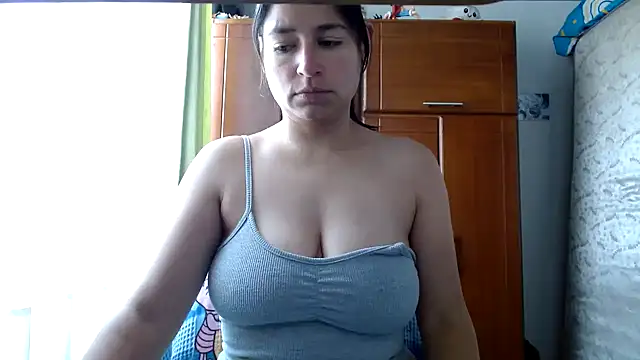 Escarcha-blue online show from April 25, 7:00 pm