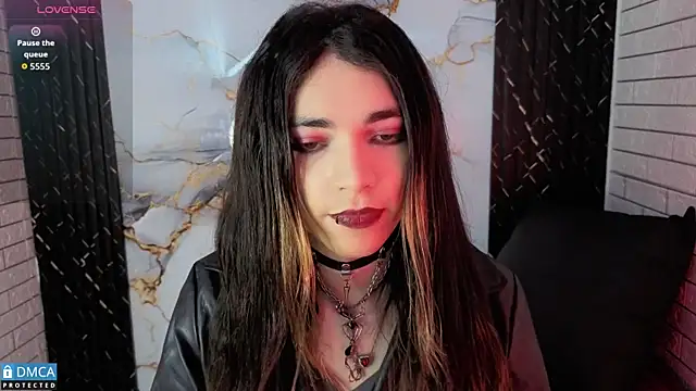 MaeveKuro online show from April 27, 4:09 am