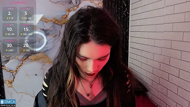 MaeveKuro online show from April 22, 3:25 am