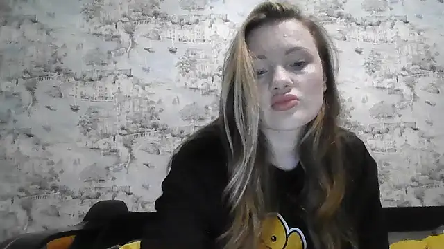 Eveline May online show from November 13, 8:41 pm