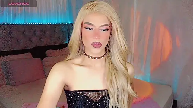 Dalila moan online show from April 19, 11:29 pm