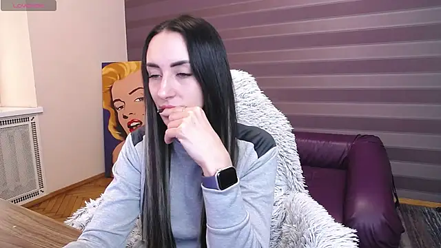 JenniferStone online show from April 20, 7:22 am