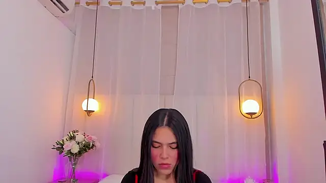 Haily b online show from April 23, 9:06 pm