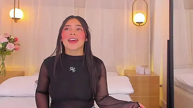 Haily b online show from April 19, 8:55 pm