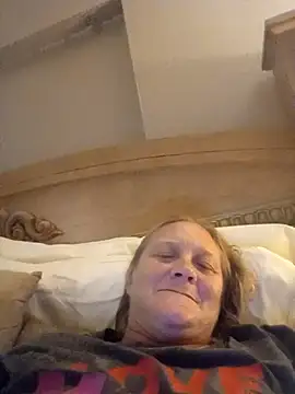 wetnwildforyou online show from October 20, 4:59 am