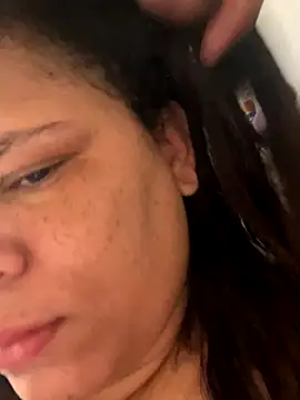 Snapshot of mel88Da chatting on October 29, 1:15 pm mel88Da online show from October 29, 1:15 pm