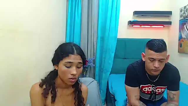 Snapshot of fuck_brutal_ chatting on September 19, 11:37 pm fuck brutal online show from September 19, 11:37 pm
