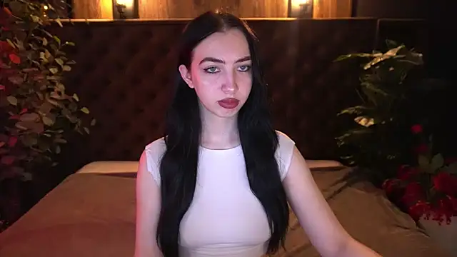 WildKittenX  online show from April 24, 5:43 am