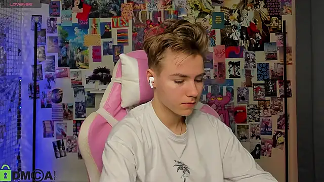 Jean Wilsons online show from November 22, 11:24 am