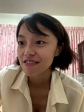 ladypaggy online show from October 6, 3:40 pm