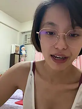 ladypaggy online show from April 27, 2:36 pm