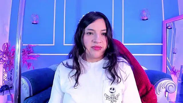 TaraTaylorr online show from January 13, 2:50 am