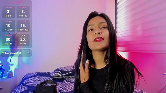 Fernanda liie  online show from April 25, 7:11 pm