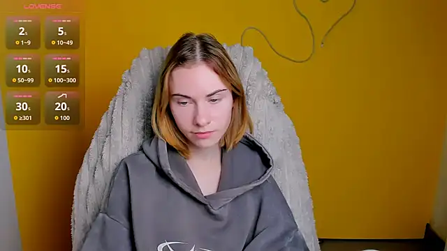 Fiona Night online show from February 10, 7:55 am